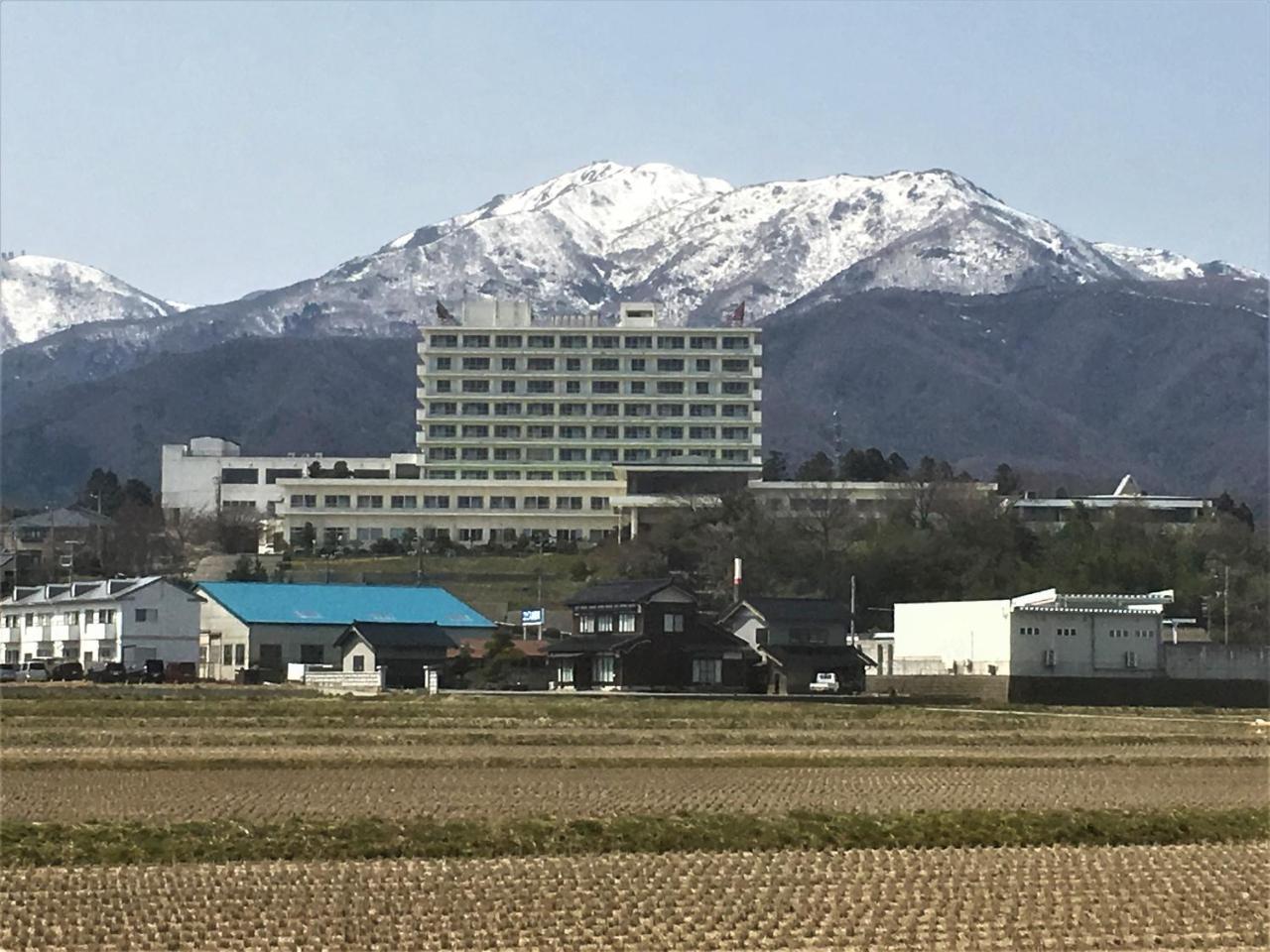 Ryotsu Yamaki Hotel Sado Zewnętrze zdjęcie
