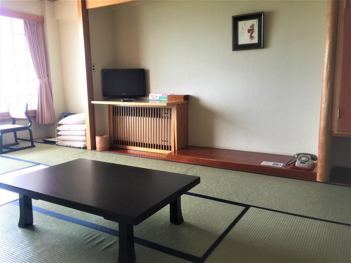 Ryotsu Yamaki Hotel Sado Zewnętrze zdjęcie